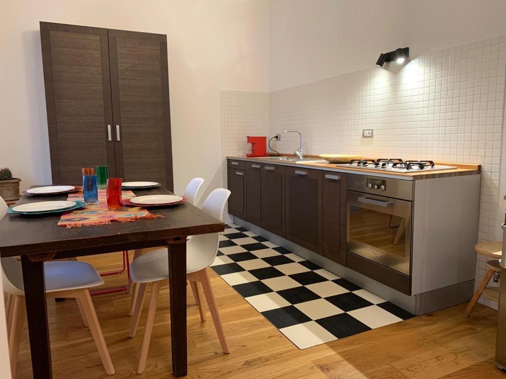 Casa Mentana Apartment Terni Bagian luar foto